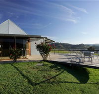 Dalwhinnie Wines - E Caravan Parks