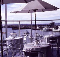 Harbourside Restaurant - E Caravan Parks