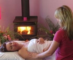 Crystal Creek Meadows Day Spa - E Caravan Parks 0
