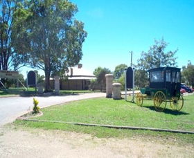 Pokolbin Estate Vineyard - E Caravan Parks 1