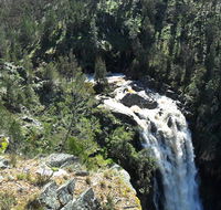 Grove Creek Falls walking track - E Caravan Parks
