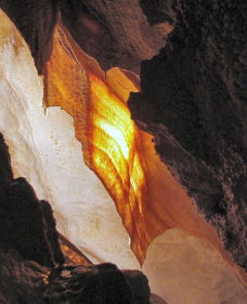 Careys Cave - E Caravan Parks 1
