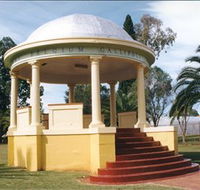 Kingaroy Soldiers Memorial Rotunda - E Caravan Parks