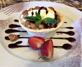 Hollydene Estate Wines And Vines Restaurant - E Caravan Parks 7