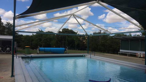 Yass Olympic Swimming Pool - E Caravan Parks 2