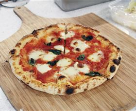 Vesuvio WoodFire Cooking Classes - E Caravan Parks 5