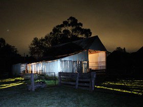 Platform 1 Heritage Farm Railway - E Caravan Parks 0
