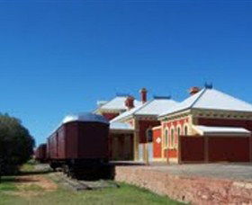 DUNERA  MUSEUM - Hay Internment And Prisoner Of War Camps Interpretive Centre - E Caravan Parks 3