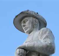 Sarina War Memorial - E Caravan Parks