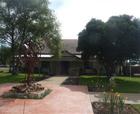 Rich Glen Olives - E Caravan Parks 3