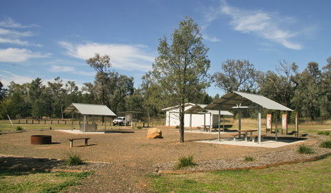 Terry Hie Hie Picnic Area - E Caravan Parks 3