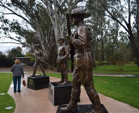 VC Memorial Park - Honouring Our Heroes - E Caravan Parks 1