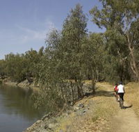 Wiradjuri Walking Track - E Caravan Parks