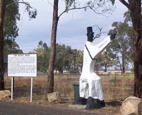 The Henty Man - E Caravan Parks 0