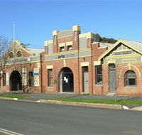 The Arts Centre Cootamundra - E Caravan Parks