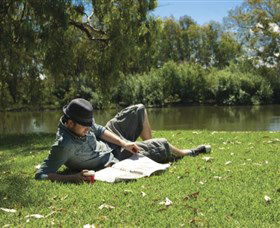 Albury - Murray River Precinct - E Caravan Parks 1