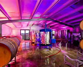 Short Sheep Micro-Winery - E Caravan Parks 0