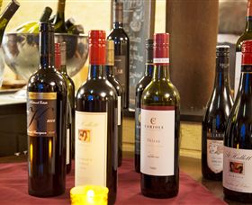 Customs House Restaurant And Wine Bar - E Caravan Parks 5