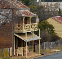 Village walking track - E Caravan Parks