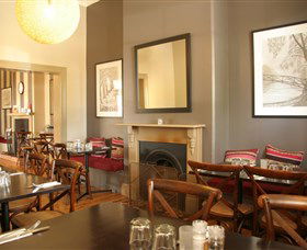 Gerry's @ The Commercial Hotel - E Caravan Parks 1