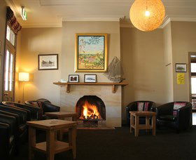 Gerry's @ The Commercial Hotel - E Caravan Parks 5