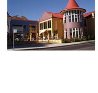 The Wicklow Hotel - E Caravan Parks