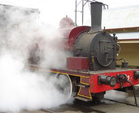 Valley Heights Locomotive Depot Heritage Museum - E Caravan Parks 3