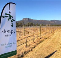 Stomp Wines - E Caravan Parks