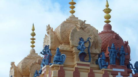 Vishnu Siva Mandir Temple And Library - E Caravan Parks 3