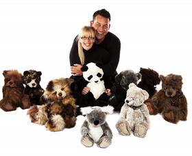 Nanas Teddies And Toys - E Caravan Parks 1