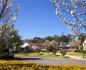Hunter Valley Gardens Shopping Village - E Caravan Parks 0
