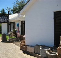 The Brown Shutter - E Caravan Parks