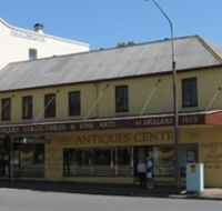 Mittagong Antiques Centre - E Caravan Parks