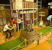 Mega Mini Golf - E Caravan Parks