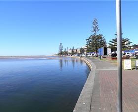 The Entrance Coast To Lake Walk - E Caravan Parks 0