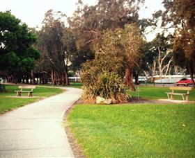 The Entrance Coast To Lake Walk - E Caravan Parks 2