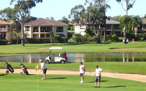 Emerald Downs Golf Course - E Caravan Parks 1