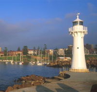 Historic Lighthouse Wollongong - E Caravan Parks