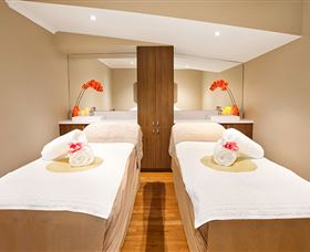 Aqua Vitae Day Spa - E Caravan Parks 2