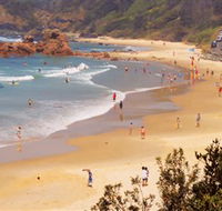 Flynns Beach - E Caravan Parks