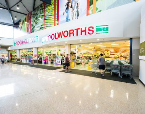 Noosa Civic Shopping Centre - E Caravan Parks 1