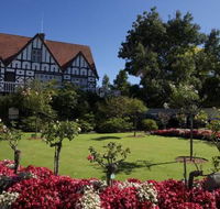 Cockington Green Gardens - E Caravan Parks