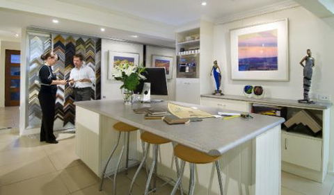 Art Nuvo Gallery - E Caravan Parks 0