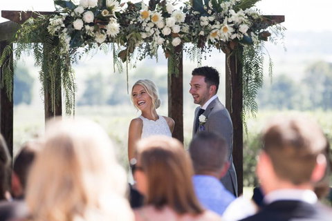 Lonely Hunter Weddings - E Caravan Parks 5