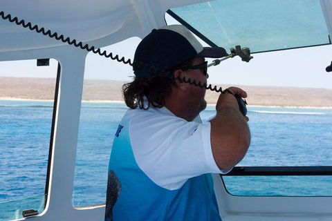 VIP Luxury Chartered Escapes, Exploring The Reef At Your Own Pace - E Caravan Parks 41