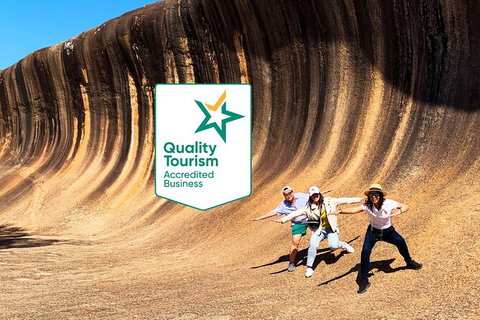The Big Wave Rock (Private) Day Tour - E Caravan Parks 2