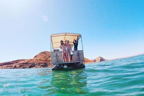 Lake Argyle BBQ Pontoon Hire Half Day - E Caravan Parks 5