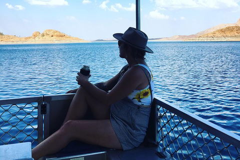 Lake Argyle BBQ Pontoon Hire Half Day - E Caravan Parks 4