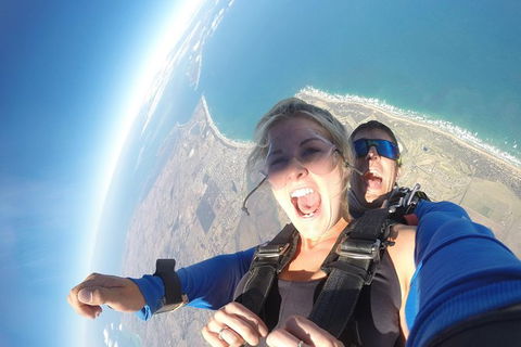 Skydive Great Ocean Road From Up To 15000ft - E Caravan Parks 2