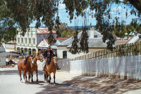 Ballarat And Sovereign Hill Day Tour With Optional Wildlife Park From Melbourne - E Caravan Parks 0